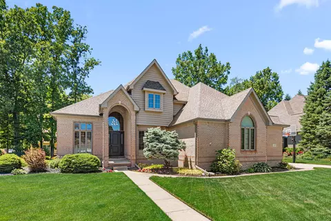 2505 Inverness Dr, Valparaiso, IN 46383