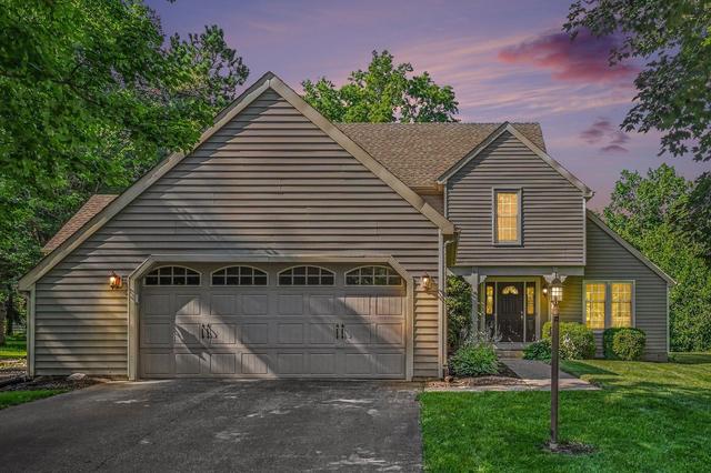 2054 Shawnee Ct, Valparaiso, IN 46385