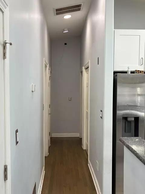8141 Hickory Ave, Gary, IN 46403 photo 5
