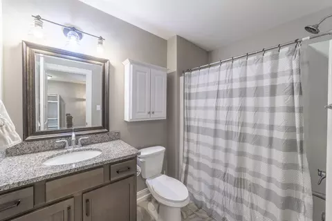 Bath - 9185 W 107th Pl, Saint John, IN 46373 photo 4 of 4