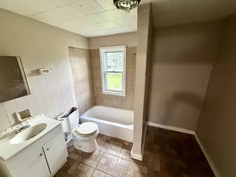 Bath - 1916 Hayes St, Gary, IN 46404 photo 1 of 3