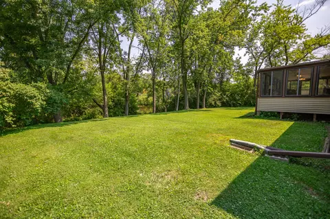 515 W 77th Ave, Dyer, IN 46311 photo 17