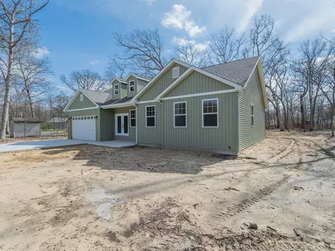 11337 Quail Run Dr, Wheatfield, IN 46392 photo 2
