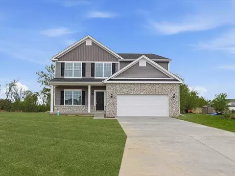 2734 103rd Pl, Crown Point, IN 46307