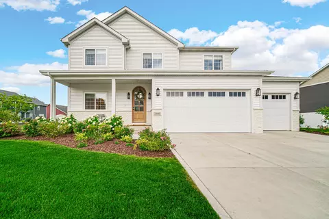2400 Stirling Dr, Valparaiso, IN 46383