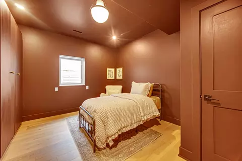 Bedroom - 2400 Stirling Dr, Valparaiso, IN 46383 photo 6 of 6