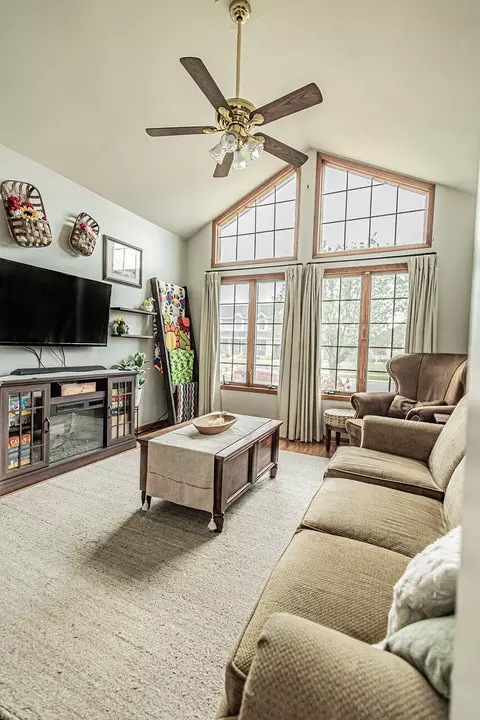 Living - 340 E 123rd Pl, Crown Point, IN 46307 photo 1 of 4