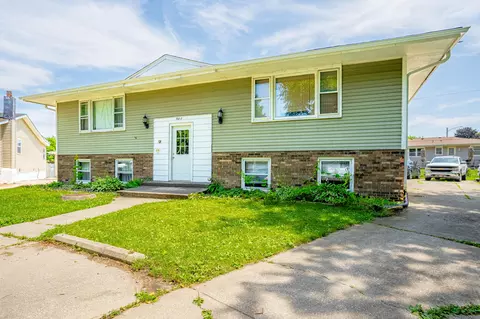 5107 W 77th Ct, Schererville, IN 46375