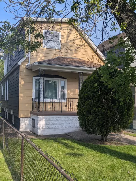 4332 Olcott Ave, East Chicago, IN 46312