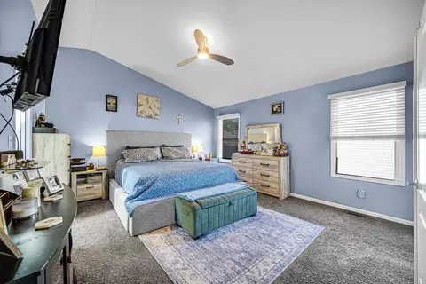 Bedroom - 9137 Michigan Dr, Crown Point, IN 46307 photo 1 of 2