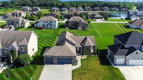View/Area - 9137 Michigan Dr, Crown Point, IN 46307 photo 2 of 7