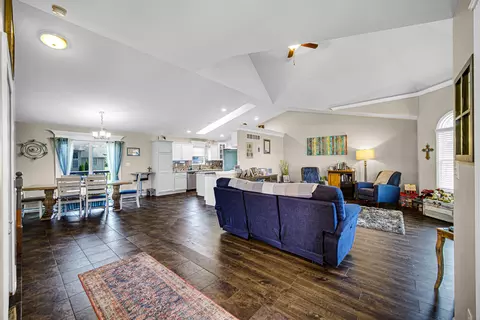 Entry Way - 9137 Michigan Dr, Crown Point, IN 46307 photo 1 of 1