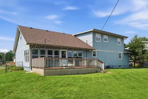 Exterior - 954 Mohawk Dr, Crown Point, IN 46307 photo 4 of 7