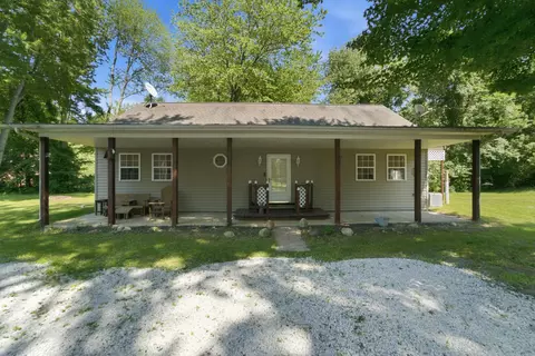 5577 N 600, Michigan City, IN 46360
