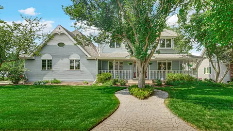 7544 Wren Ct, Schererville, IN 46375