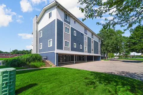 40 Marine Dr #3, Michigan City, IN 46360