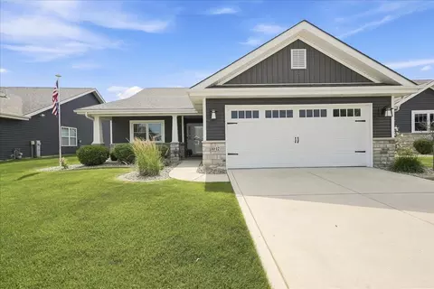 13947 Breakwater Ln, Cedar Lake, IN 46303