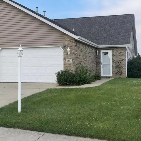 1331 California St, Hobart, IN 46342