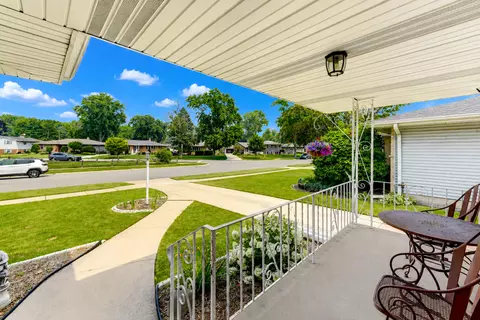 Exterior - 18 Timrick Dr, Munster, IN 46321 photo 3 of 10