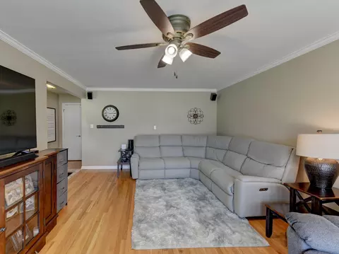Living - 18 Timrick Dr, Munster, IN 46321 photo 2 of 2