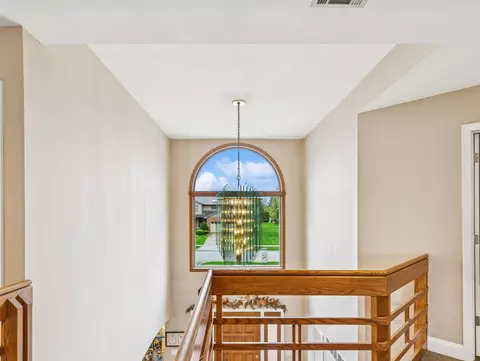 Entry Way - 1427 Brandywine Dr, Munster, IN 46321 photo 1 of 2