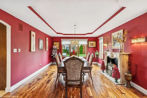 Dining - 1427 Brandywine Dr, Munster, IN 46321 photo 2 of 2