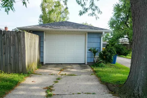 803 N Broad St, Griffith, IN 46319 photo 7