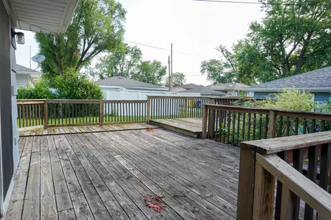 803 N Broad St, Griffith, IN 46319 photo 4