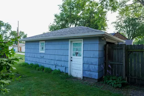 803 N Broad St, Griffith, IN 46319 photo 6