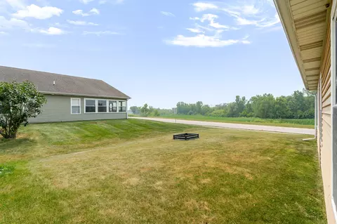 1755 E 105th Ave, Crown Point, IN 46307 photo 4