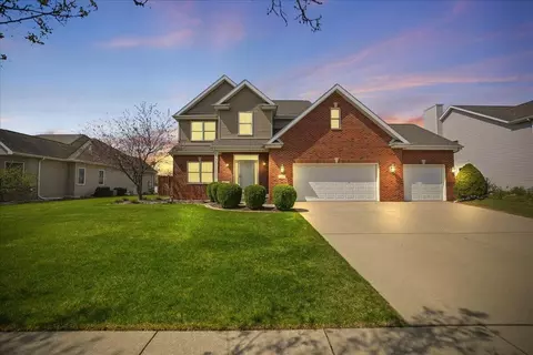 12460 Pennsylvania Pl, Crown Point, IN 46307