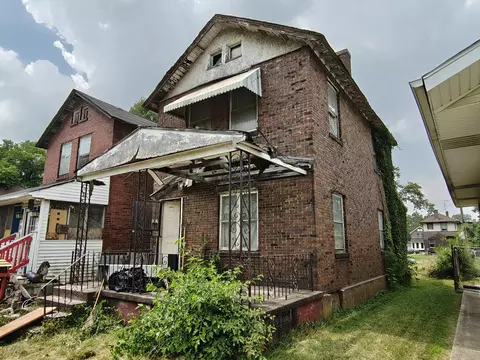 Exterior - 216 Ellsworth St, Gary, IN 46404 photo 2 of 3