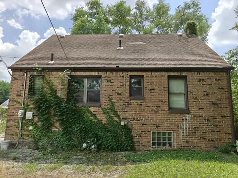 Exterior - 840 E 44th Pl, Gary, IN 46409 photo 6 of 7