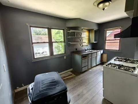Kitchen - 840 E 44th Pl, Gary, IN 46409 photo 1 of 3
