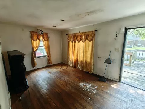 Living - 840 E 44th Pl, Gary, IN 46409 photo 2 of 2