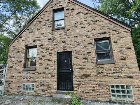 Exterior - 840 E 44th Pl, Gary, IN 46409 photo 3 of 7