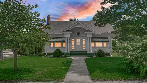2417 Putnam St, Lake Station, IN 46405