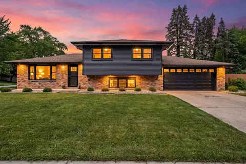6384 Fallen Timbers Ave, Portage, IN 46368