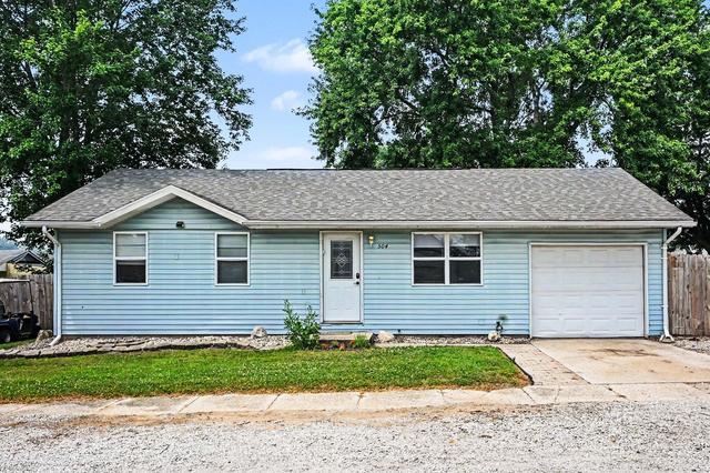 504 Exeter Rd, Kingsford Heights, IN 46346