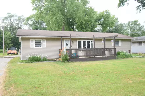 930 N Scott St, Rensselaer, IN 47978