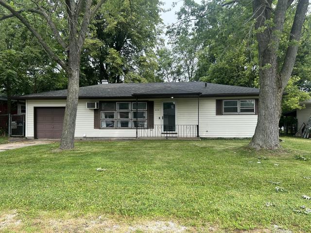 830 W 39th Ave, Hobart, IN 46342