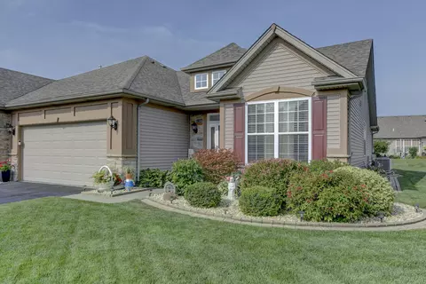 1880 Great Lakes Dr, Dyer, IN 46311