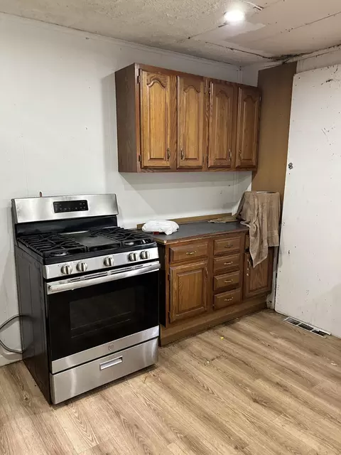 Kitchen - 23707 Tyler St, Lowell, IN 46356 photo 1 of 2