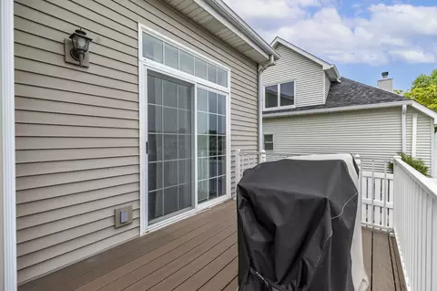 Exterior - 673 Davis Cir, Crown Point, IN 46307 photo 12 of 14