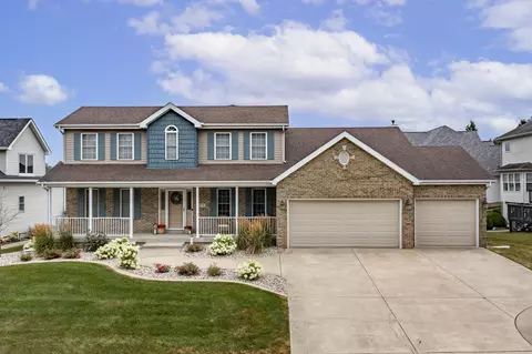 Exterior - 673 Davis Cir, Crown Point, IN 46307 photo 2 of 14