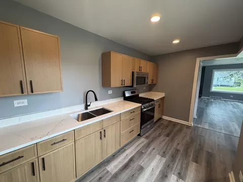 Kitchen - 1176 Matthews St, Gary, IN 46406 photo 2 of 2