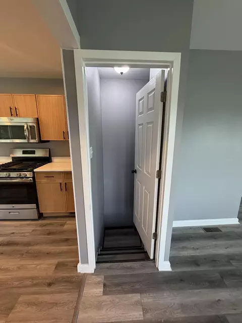 Entry Way - 1176 Matthews St, Gary, IN 46406 photo 5 of 5