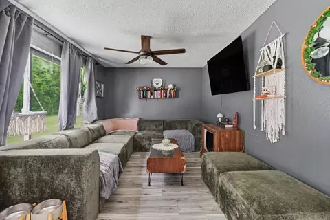 Living - 12 Maxwell St, Hebron, IN 46341 photo 1 of 5