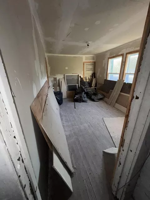 265 Harrison St, Gary, IN 46402 photo 8