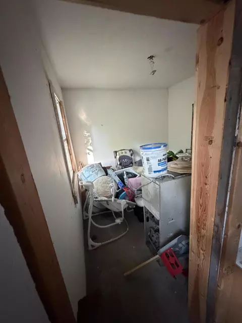 265 Harrison St, Gary, IN 46402 photo 3